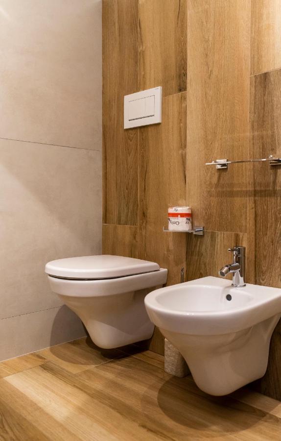 Adrian'S B&B Turi Bagian luar foto