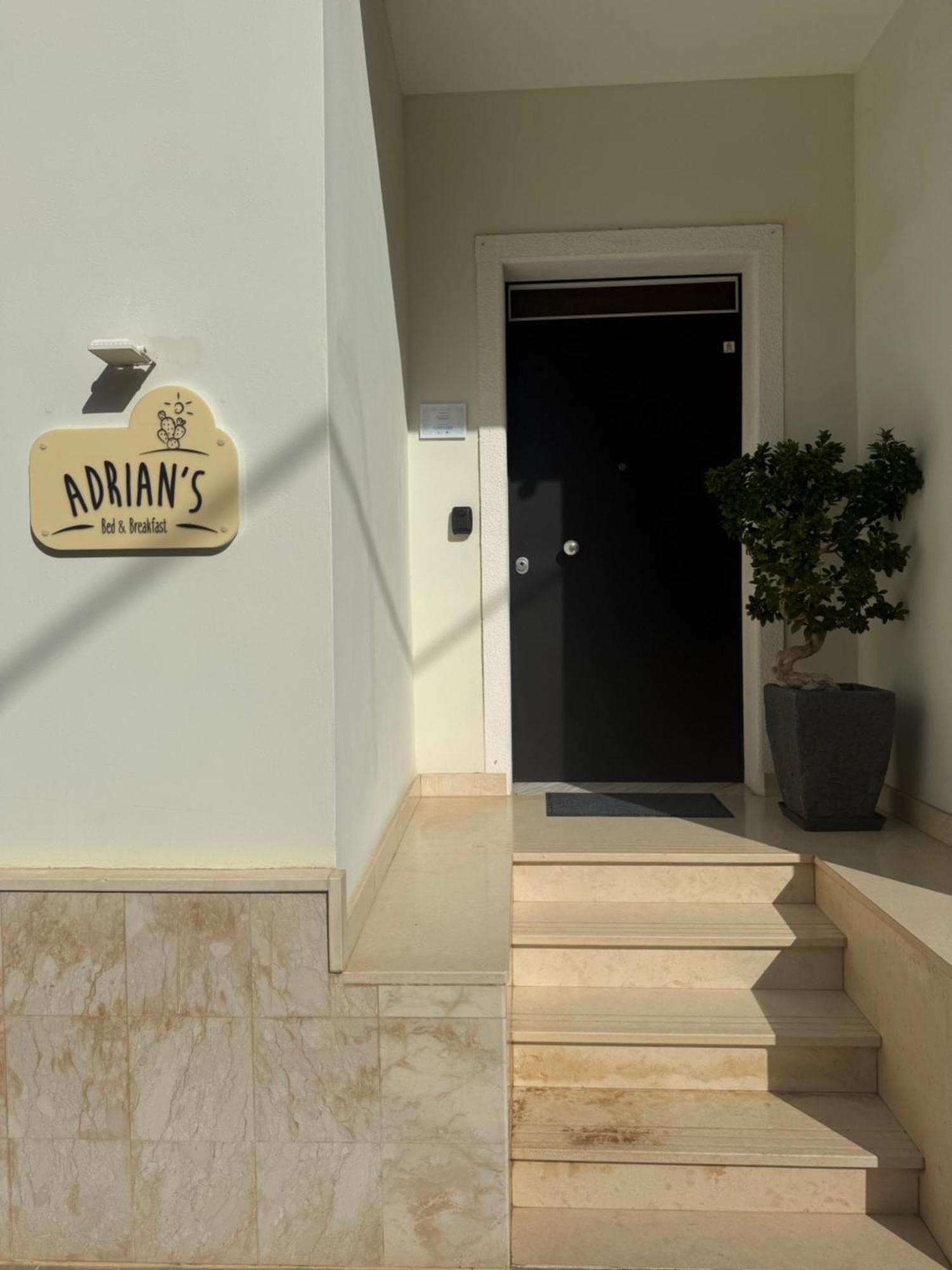 Adrian'S B&B Turi Bagian luar foto